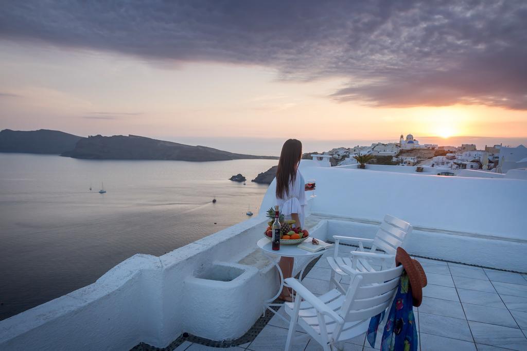 Thirea Studios Oia  Exterior photo